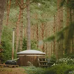 Silva - Dom Wczasowy, Tenis, Basen, Balia I Sauna Nyaraló *