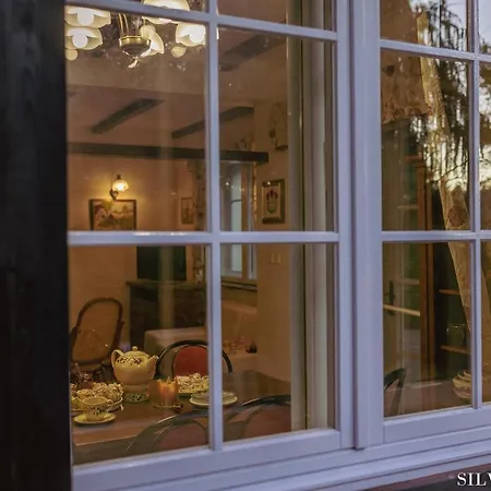 Silva - Dom Wczasowy, Tenis, Basen, Balia I Sauna Casa vacanze