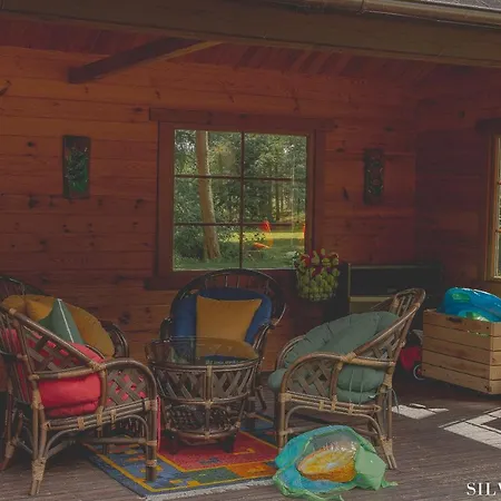 Silva - Dom Wczasowy, Tenis, Basen, Balia I Sauna Holiday home Borsk