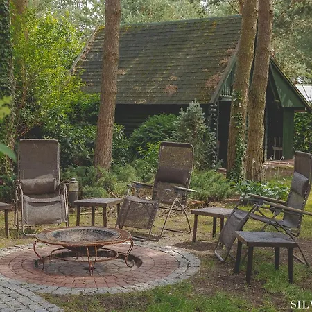 Silva - Dom Wczasowy, Tenis, Basen, Balia I Sauna Casa vacanze Borsk