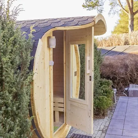 Holiday home Silva - Dom Wczasowy, Tenis, Basen, Balia I Sauna