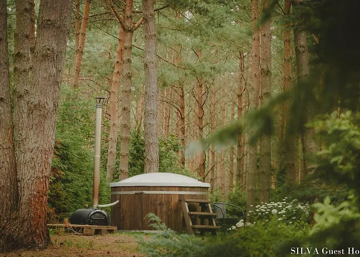 Silva - Dom Wczasowy, Tenis, Basen, Balia I Sauna Semesterbostad *